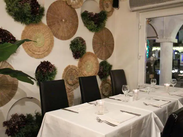 Private Dining in Fairways Restaurant, Villamartin Plaza